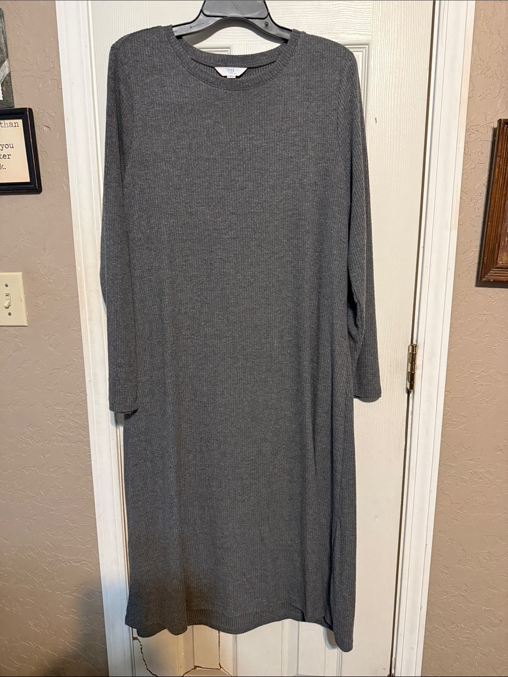 Time and Tru Charcoal Ribbed Long Sleeve Maxi Dress